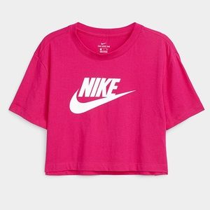 Nike Sportswear Women's Essential Cropped T Shirt - Pink Crop Top